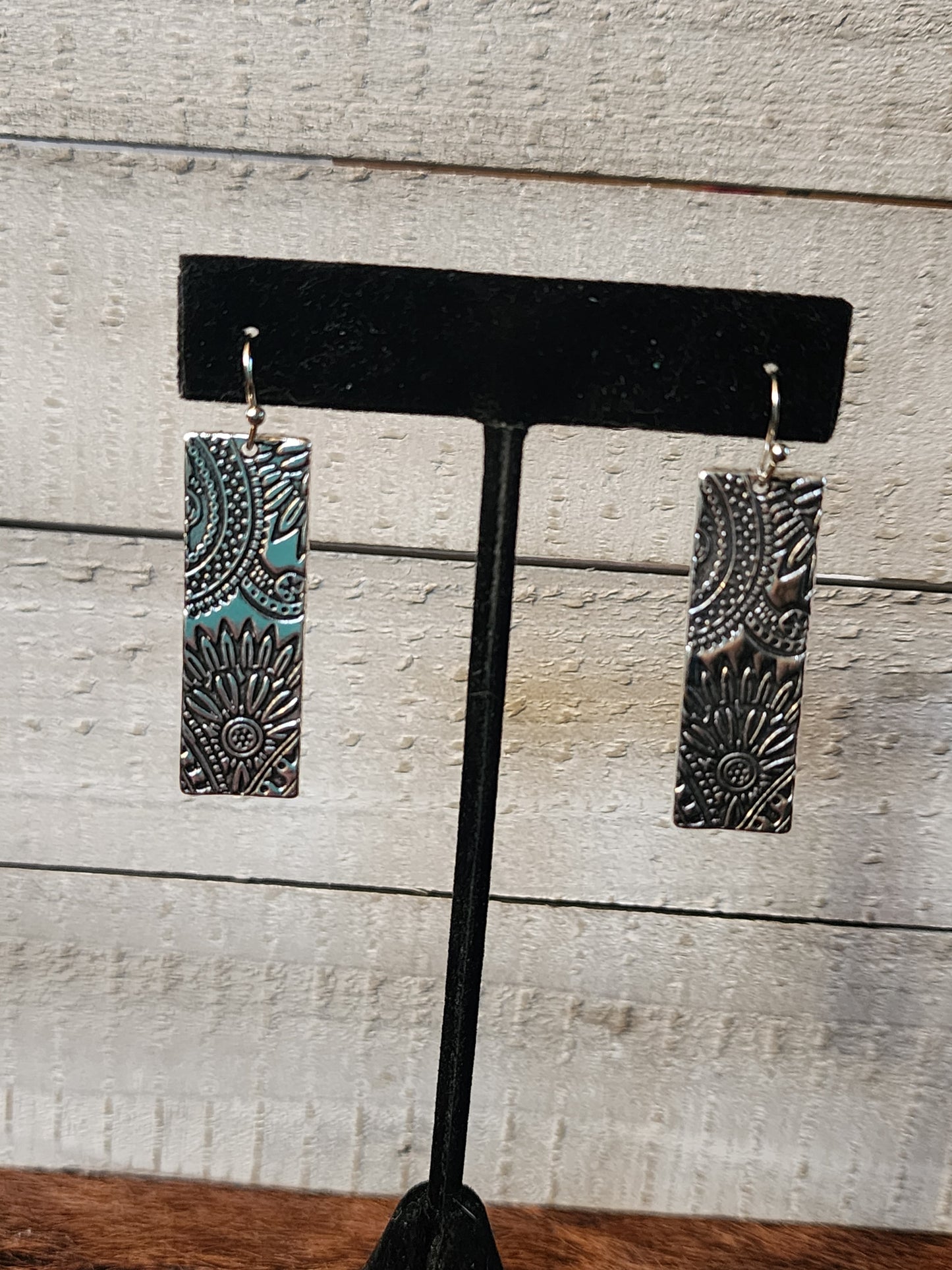 Sunflower Tooled Bar Earrings