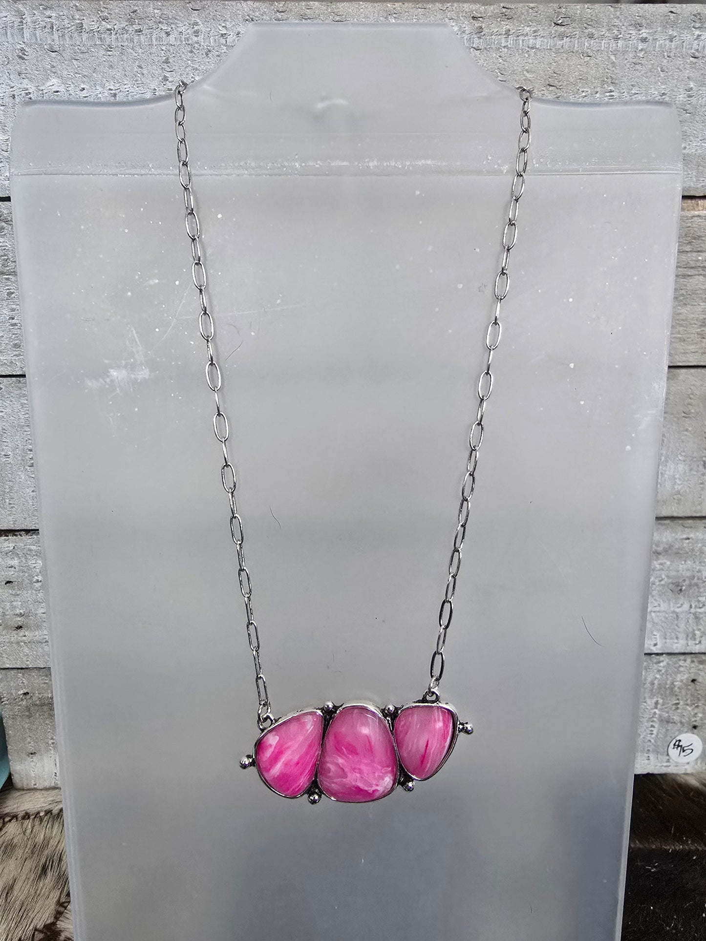 Faux Oyster Blossom Necklace