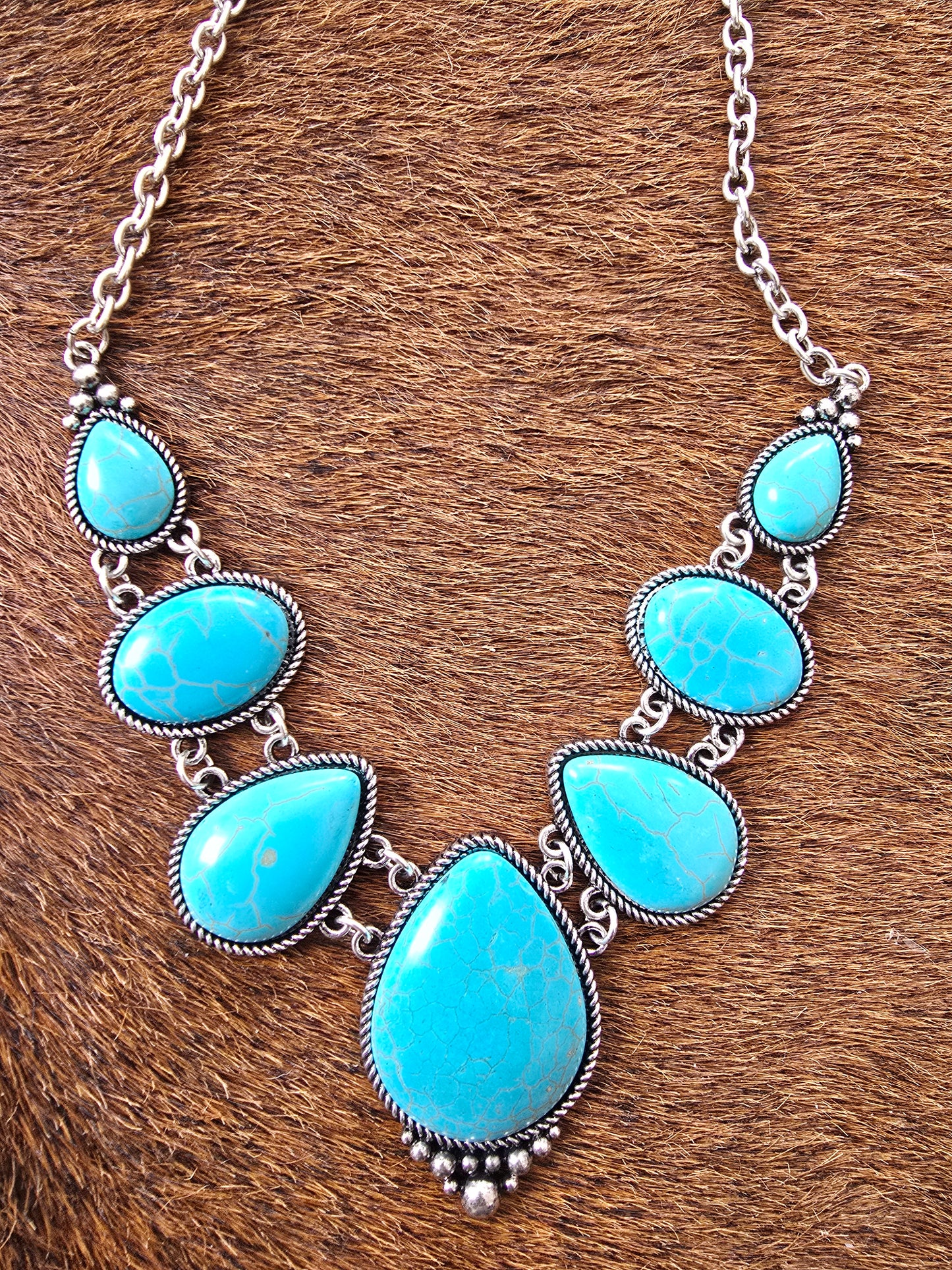 Turquoise Necklace Set