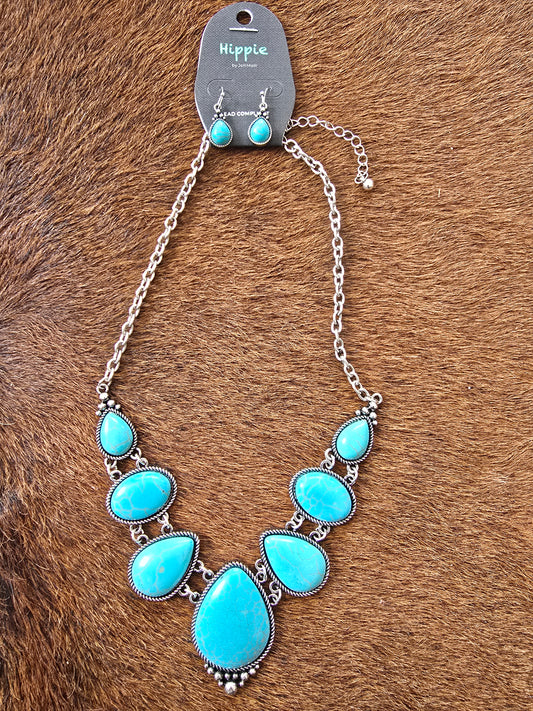Turquoise Necklace Set