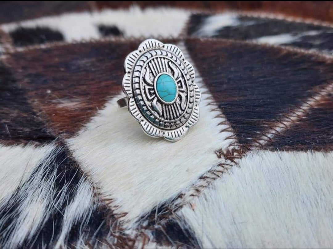 Large Concho Ring